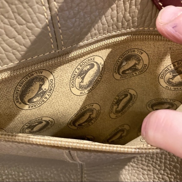 DOONEY & BOURKE All-Weather Leather Tan and Maroon Medium Sized Satchel - Picture 7 of 11